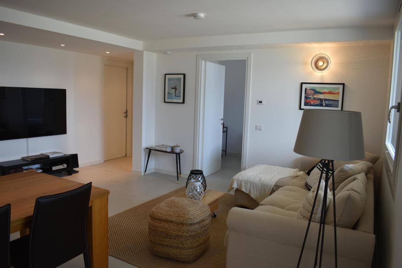 Apartment Monte E Lago Pianello Del Lario Bagian luar foto